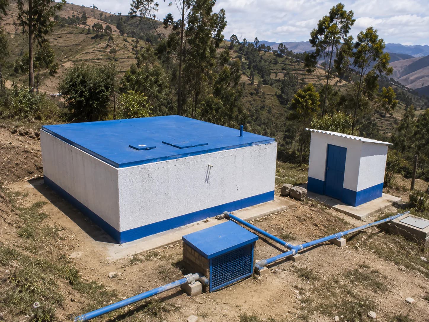 Proyecto de agua potable y saneamiento rural en Yanamango, Jesús